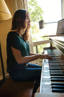 Shure MV51 Digital Large-Diaphragm Condenser Microphone + USB & Lightning Cable - Used