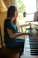 Shure MV51 Digital Large-Diaphragm Condenser Microphone + USB & Lightning Cable - Used